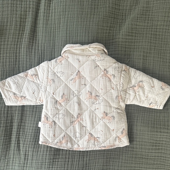 Quincy Mae Cream Quilted Baby Unicorn 🦄 Jacket - Picture 3 of 3